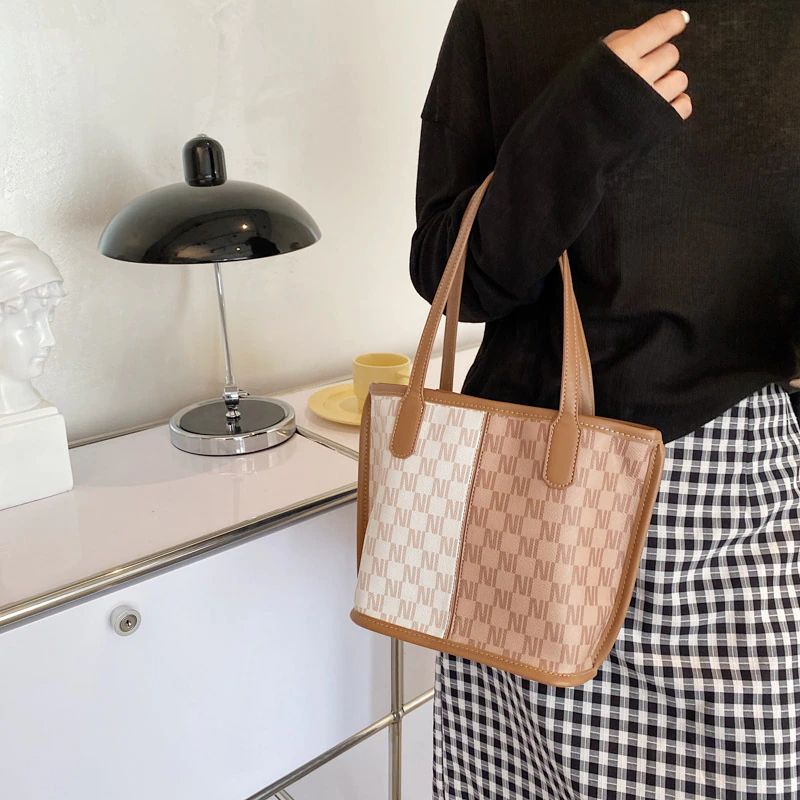 Graciola Naisten Trend Designer -nahkainen Käsilaukku - Khaki