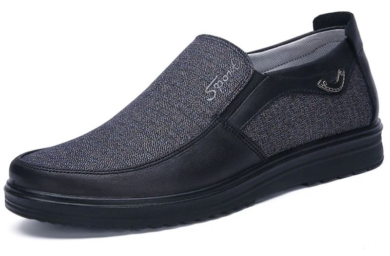 Heredia Miesten Loafers-mekkokengät - Musta