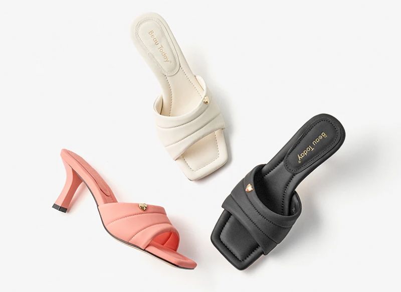 Jasmin Naisten Sandaalit - Beige