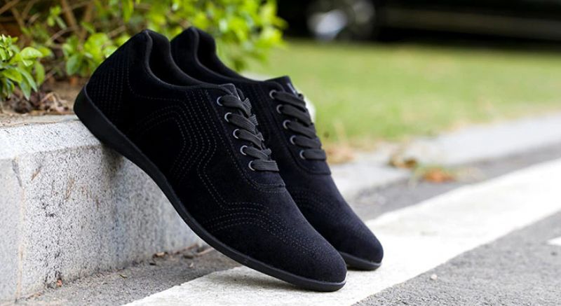 Kalios Miesten Loafers-mekkokengät - Musta