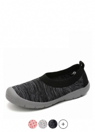 Kavala Naisten Slip-ons Mustat Kengät
