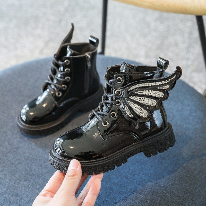 Kesäkuun Tyttöjen Chelsea Boot - Musta