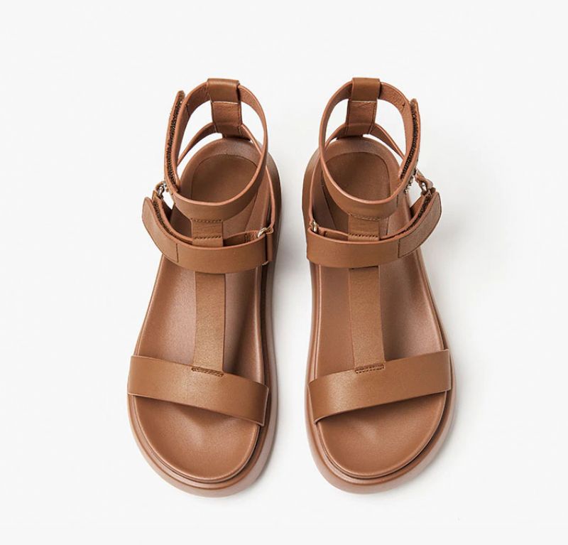 Kiara Naisten Korkealaatuiset Sandaalit - Beige