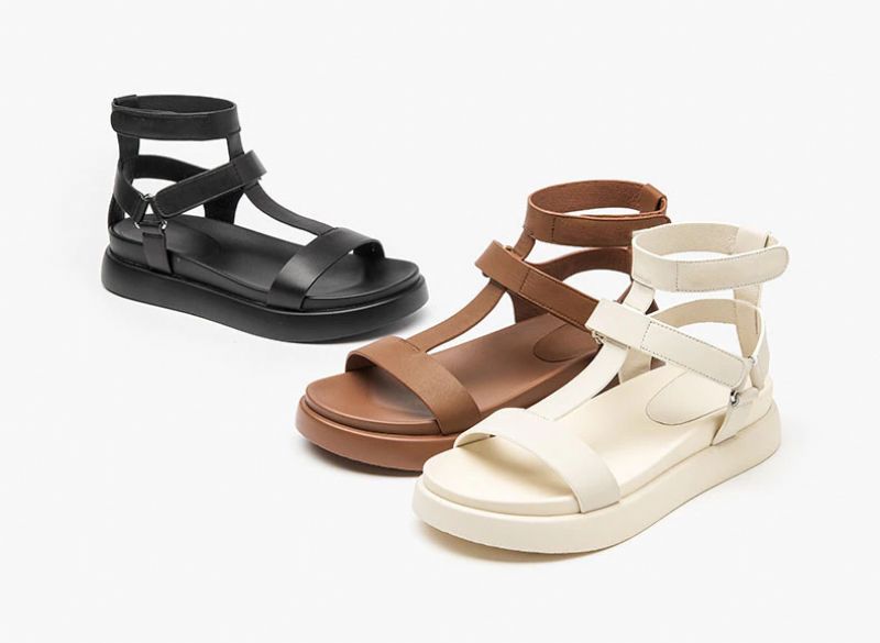 Kiara Naisten Korkealaatuiset Sandaalit - Beige