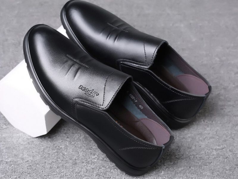 Kings Miesten Loafers -mekkokengät - Ruskea