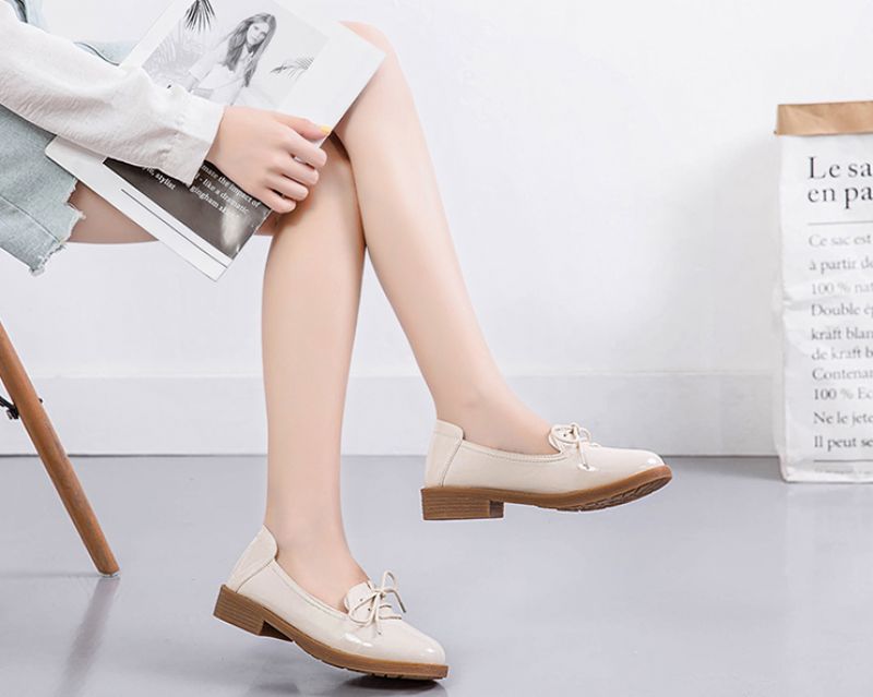 Kymi Naisten Vapaa-ajan Nahkaiset Loafer-kengät - Beige