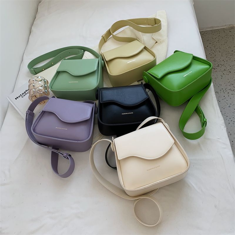Latty Naisten Pieni Nahkainen Crossbody Käsilaukku - Vihreä