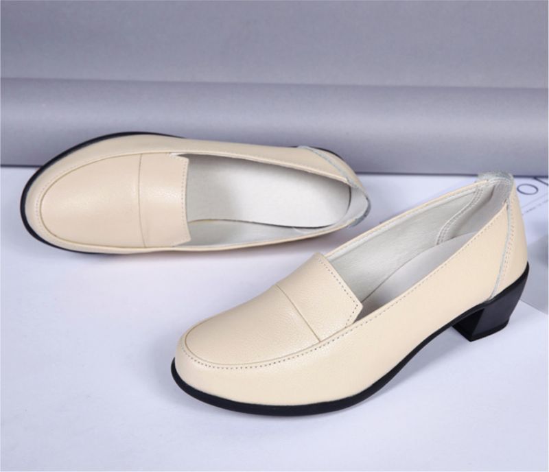 Laurina Naisten Pumput - Beige