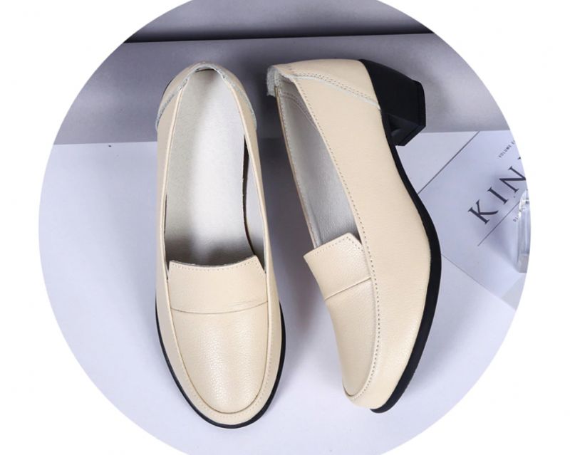 Laurina Naisten Pumput - Beige