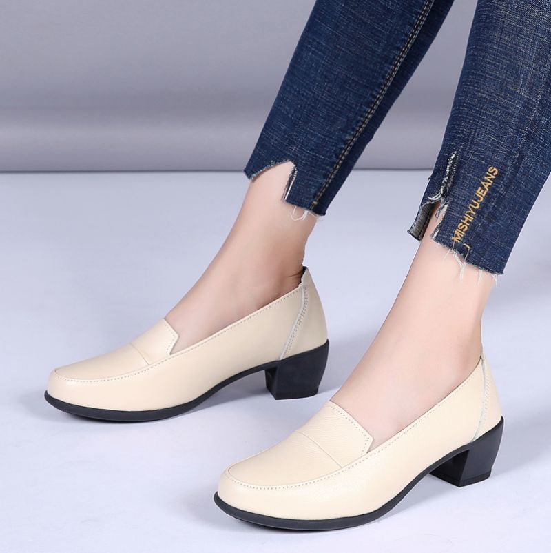 Laurina Naisten Pumput - Beige