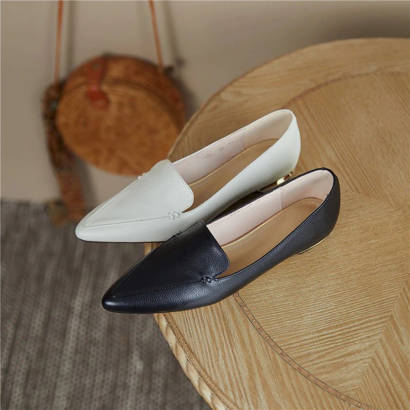 Leron Naisten Nahkainen Design-loafer - Beige