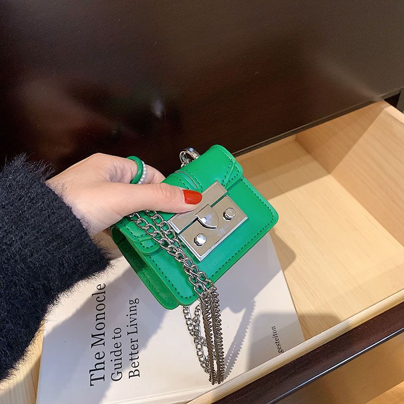 Lety Naisten Super Mini Nahkaketjukäsilaukut - Valkoinen