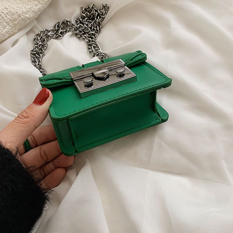 Lety Naisten Super Mini Nahkaketjukäsilaukut - Valkoinen