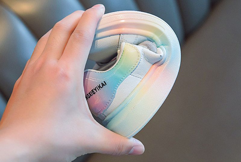 Lhanan Tyttöjen Rento Tennarit - Valkoinen