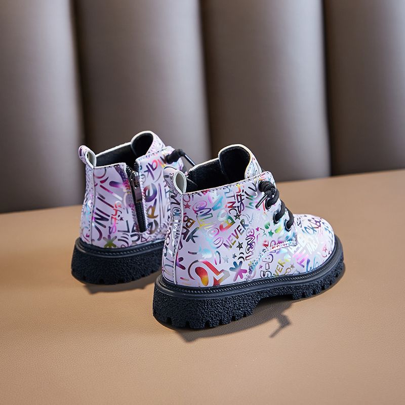 Lia Tyttöjen Chelsea Boot - Musta