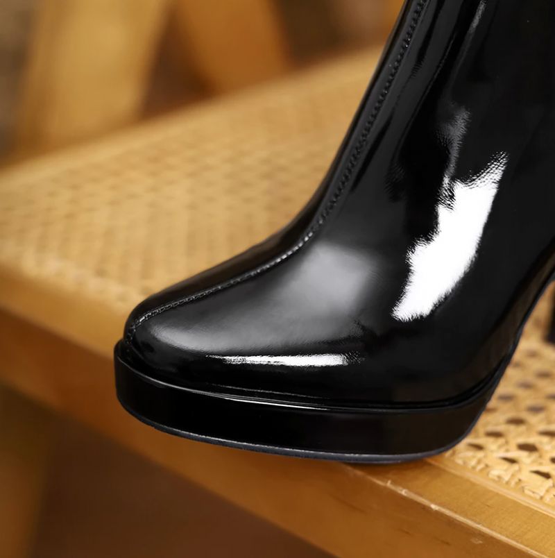 Libary Naisten Korkeakorkoiset Mustat Saapikkaat - Black No Fur