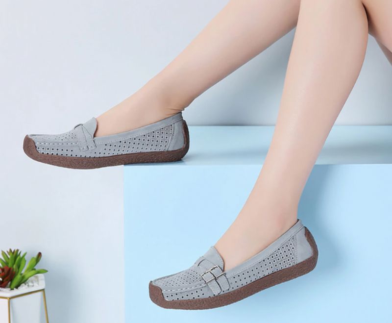 Liberte Loafers - Beige