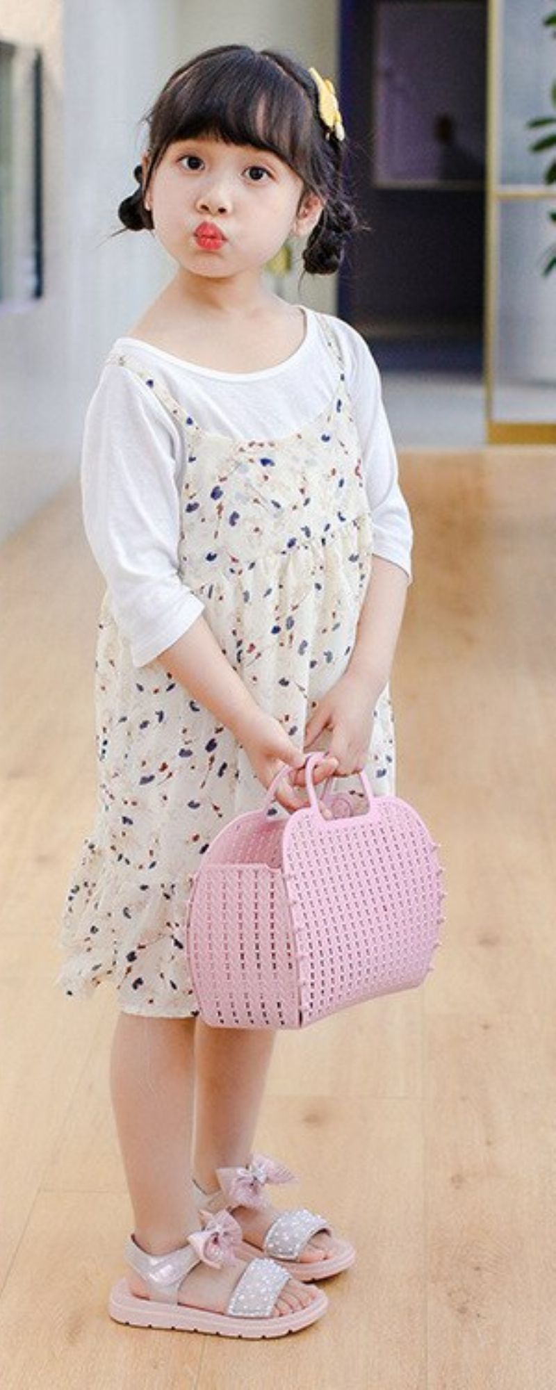 Lily Girlsin Rento Sandaali - Valkoinen