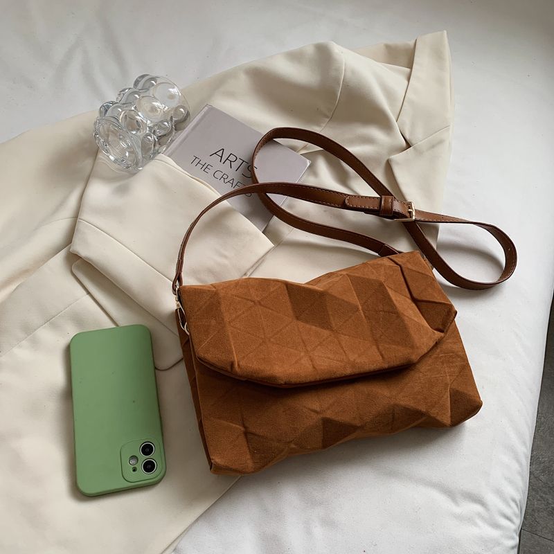 Lina Naisten Designer Crossbody -olkalaukku - Ruskea