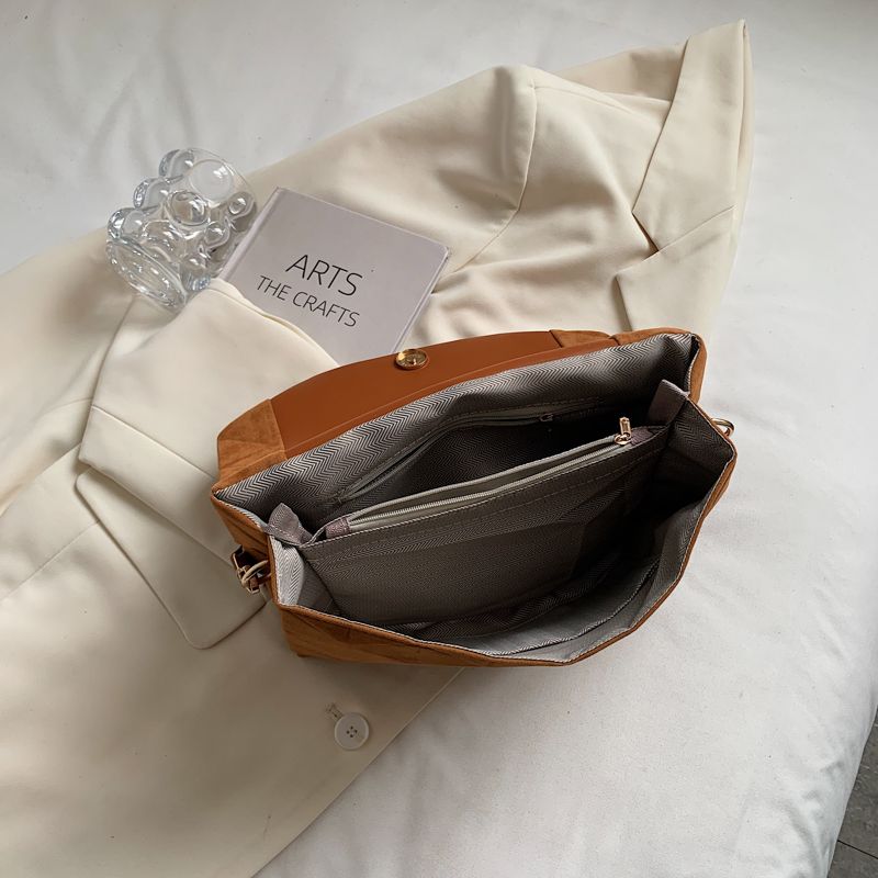 Lina Naisten Designer Crossbody -olkalaukku - Ruskea