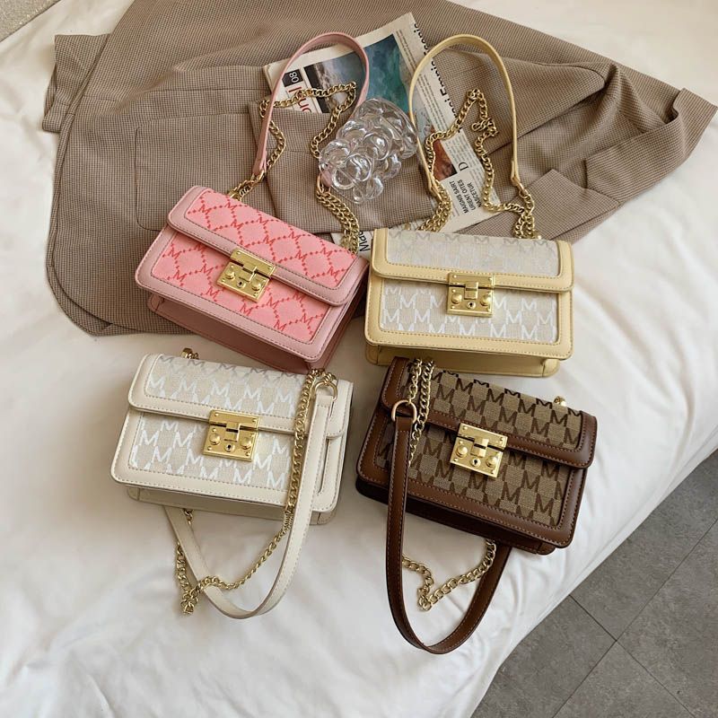 Lolis Naisten Pieni Nahkainen Crossbody Käsilaukku - Kahvi