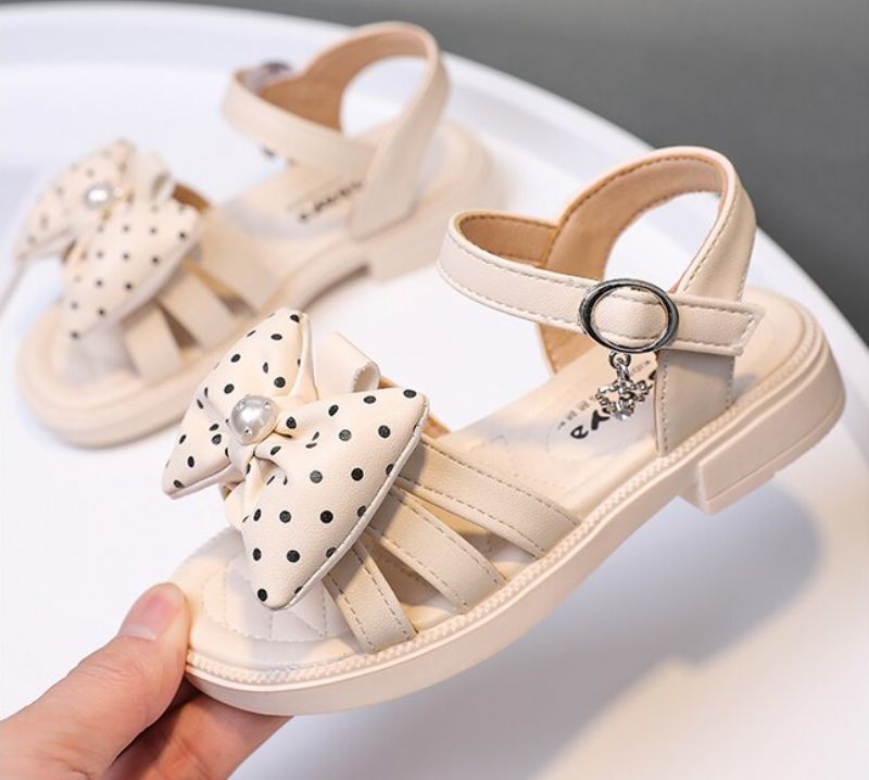 Lorraine Tyttöjen Mekkosandaali - Beige