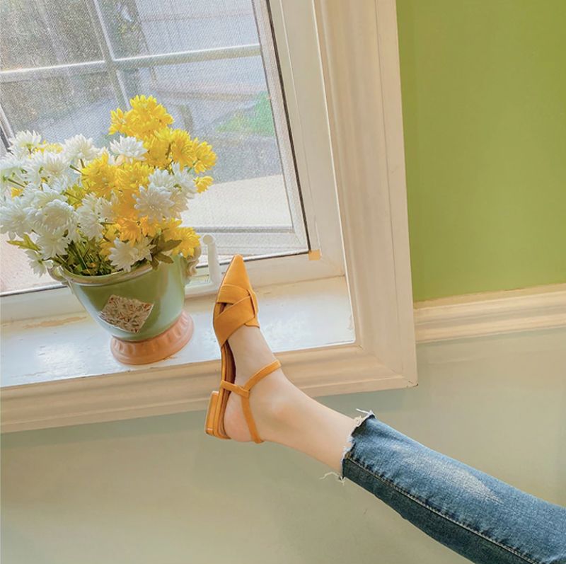 Lucila Sandaalit - Beige