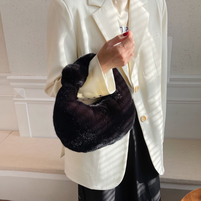 Lucy Naisten Keinonahkainen Muotikäsilaukku - Beige