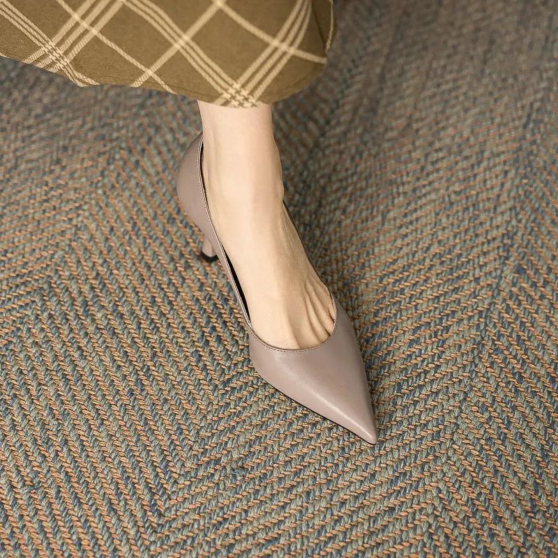 Luisa Naisten Häät Ohuet Korkeat Pumput - Beige