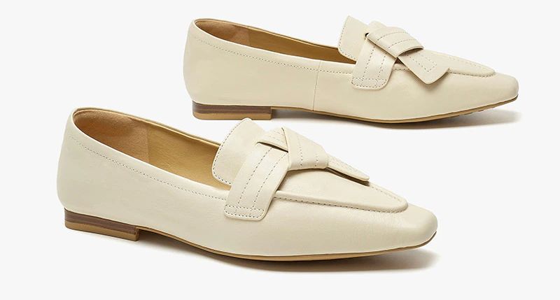 Lupita Naisten Nelikulmaiset Nahkaiset Loafer-kengät - Beige