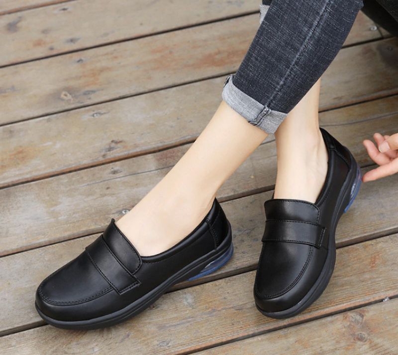 Malvina Naisten Loafer Slip-on -kengät - Musta