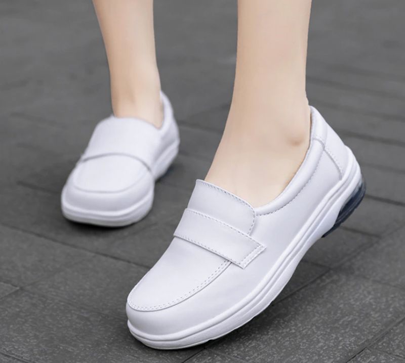 Malvina Naisten Loafer Slip-on -kengät - Musta