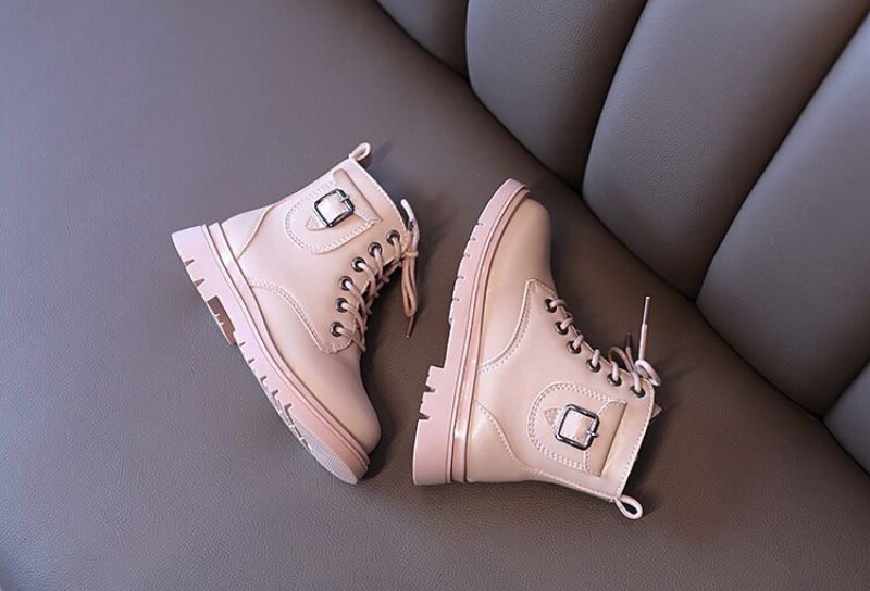 Manuela Tyttöjen Chelsea Boot - Musta