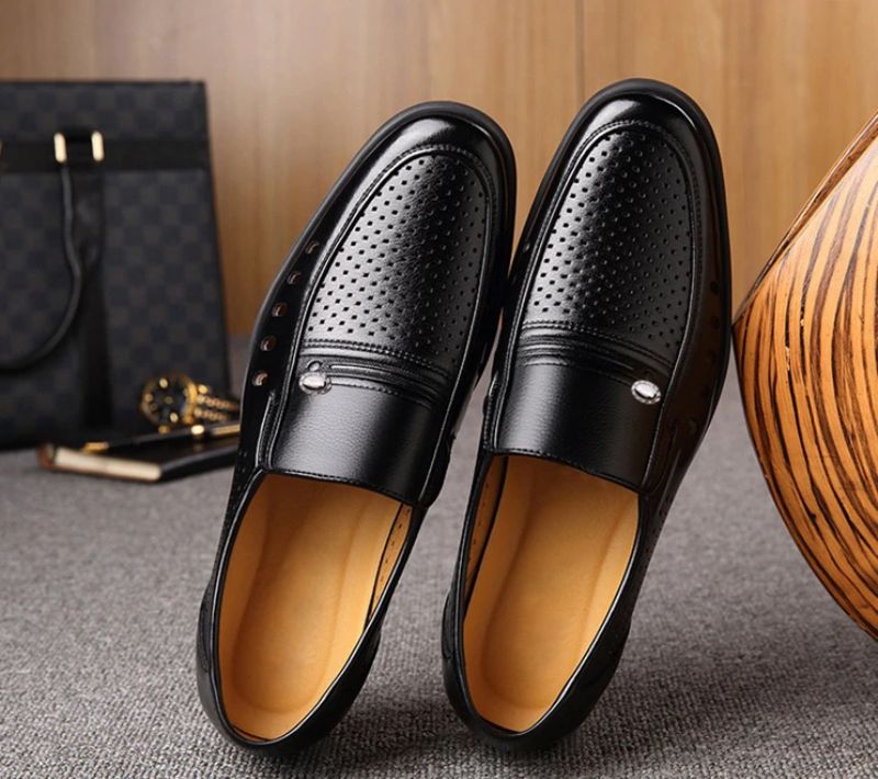 Miesten Averico Loafers -muotikengät - Musta