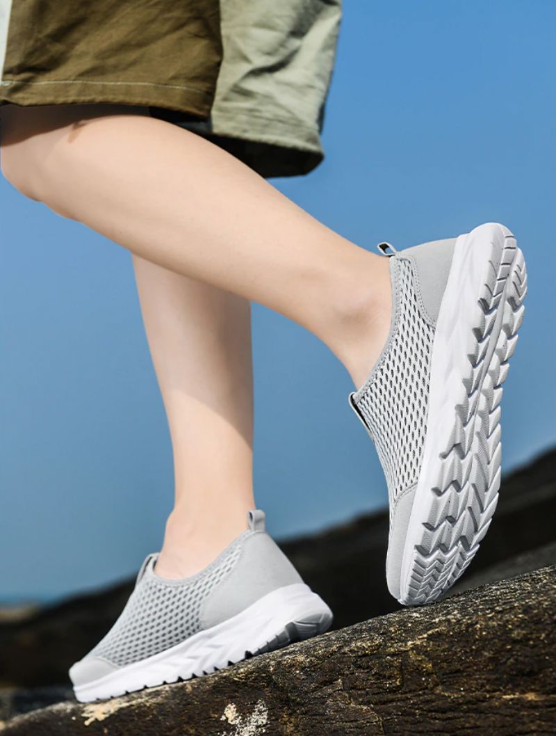 Miesten Celik Slip-on -lenkkarit - Musta