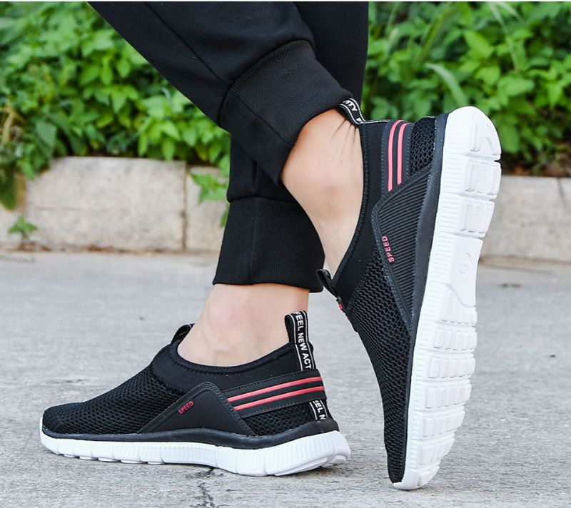 Miesten Ozio Slip-on -lenkkarit - Musta