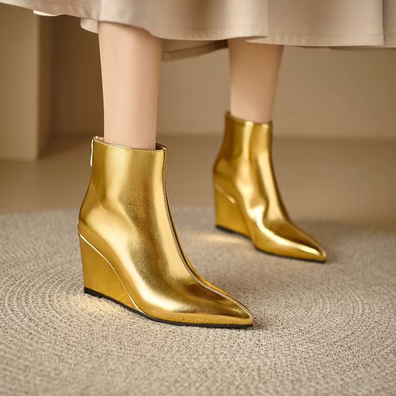 Mila Naisten Wedges-saappaat - Kulta