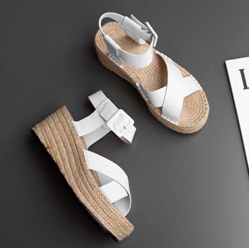 Montaner Wedges - Musta