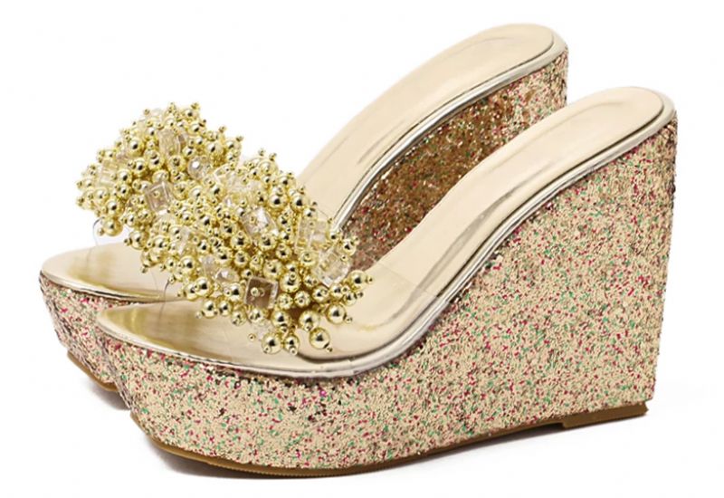 Nadia Naisten Wedges-sandaalit - Kulta