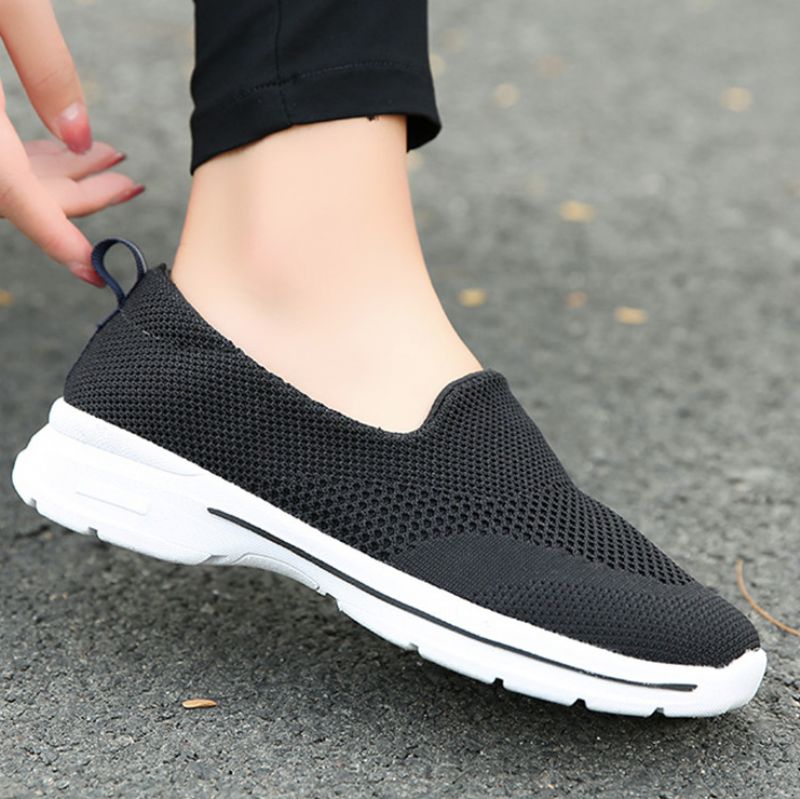 Naisten Abigail-slip-on-kengät - Musta