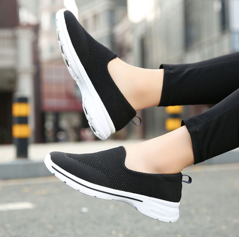 Naisten Abigail-slip-on-kengät - Musta