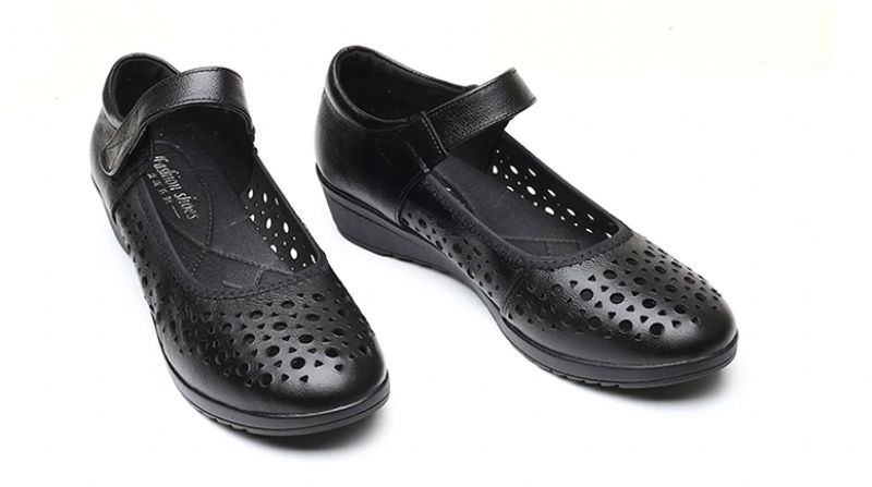 Naisten Adoracion Loafers - Beige Hollow