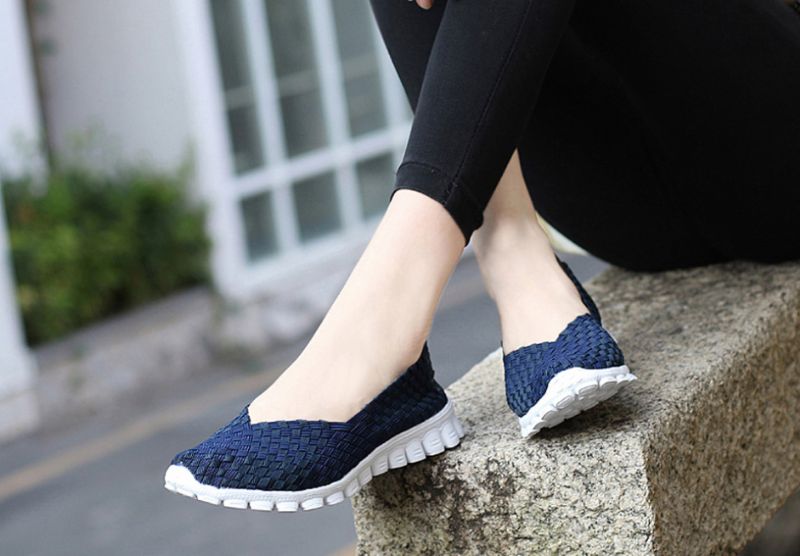 Naisten Afra Slip-on -kengät - Laivastonsininen