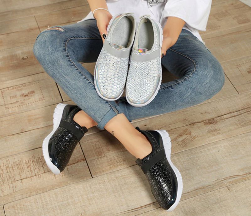 Naisten Aina Slip-on Mustat Kengät - Musta