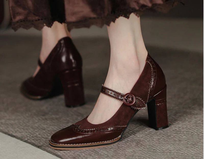 Naisten Albany Brogues -pumppukengät - Aprikoosi