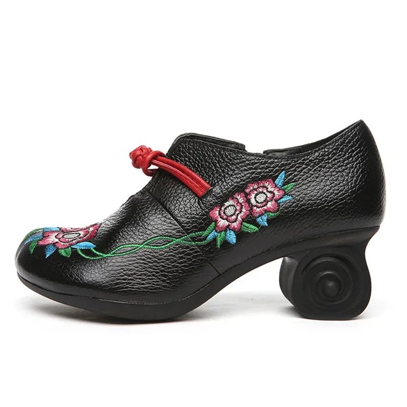 Naisten Aleida Embroidery Pumps -kengät - Harmaa