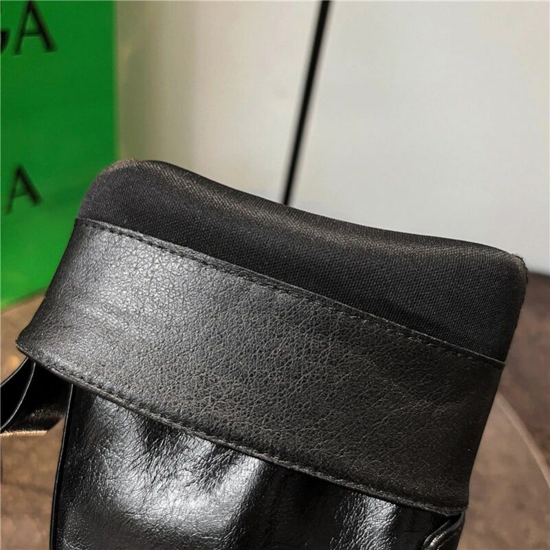 Naisten Amelia-saappaat - Black No Fur
