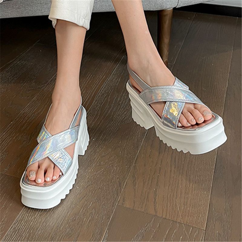 Naisten Begonia Platform Sandaalit - Beige