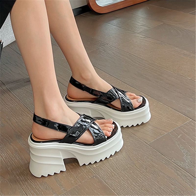 Naisten Begonia Platform Sandaalit - Beige