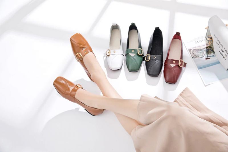 Naisten Claudi Loafer -kengät - Punainen